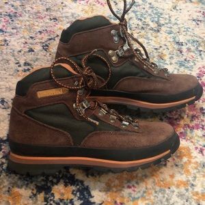 Women’s Vintage Timberland Euro Boots